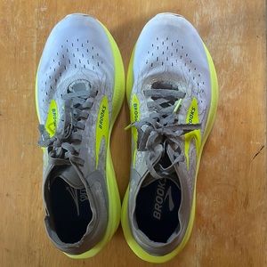 Brooks Hyperion elite 2
